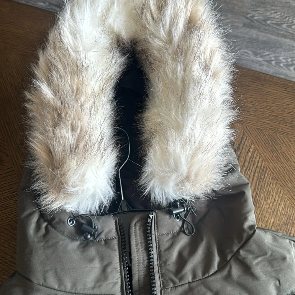 NOIZE Capri Long Length Parka Forest, Size Large, $298